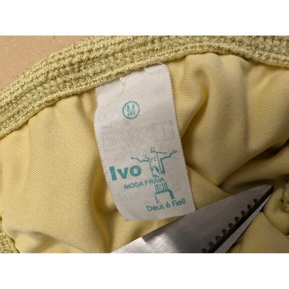 Ivo Moda Praia Skimpy Triangle Bikini Top Glitter Sparkly Gold Size M Tie Neck - Picture 3 of 4